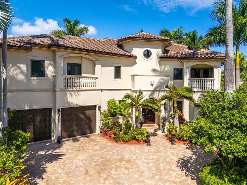 Image 11 of 93 For 3005 19th St