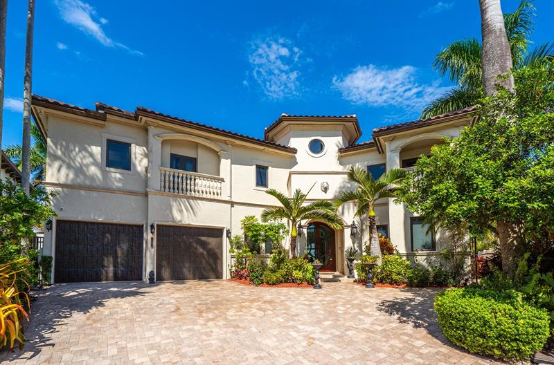 Image 12 of 93 For 3005 19th St