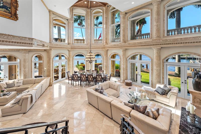 Image 15 of 93 For 3005 19th St