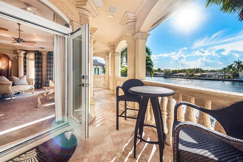 Image 42 of 93 For 3005 19th St