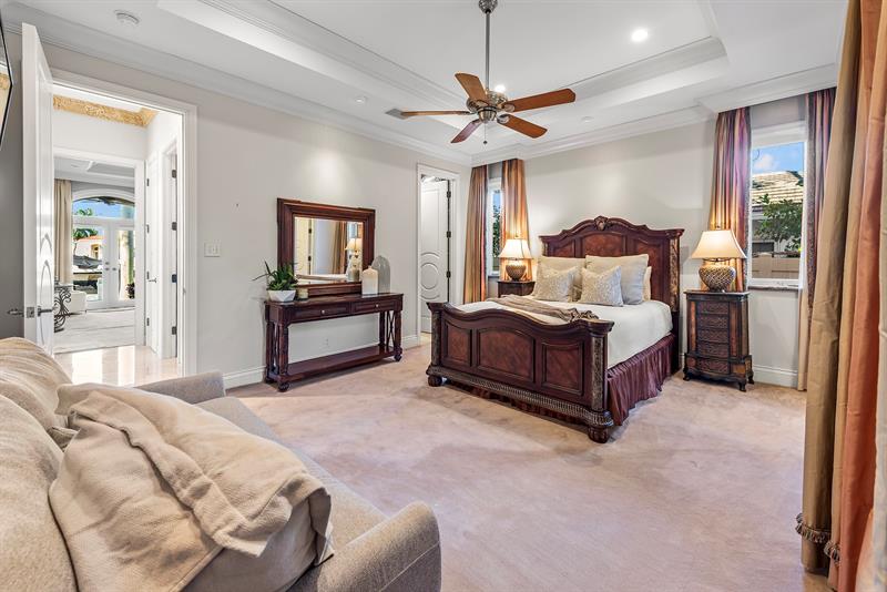 Image 66 of 93 For 3005 19th St