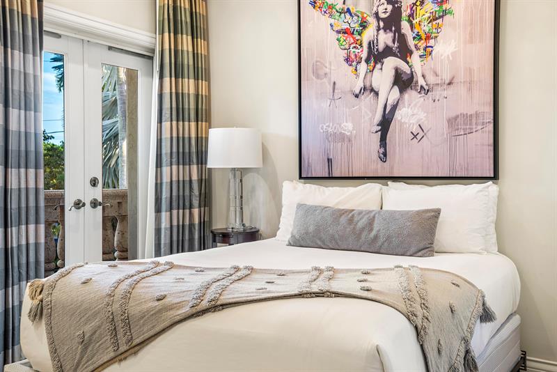 Image 79 of 93 For 3005 19th St