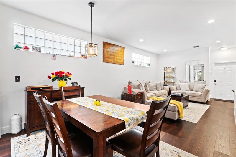 Image 11 of 33 For 4035 Tree Tops Rd