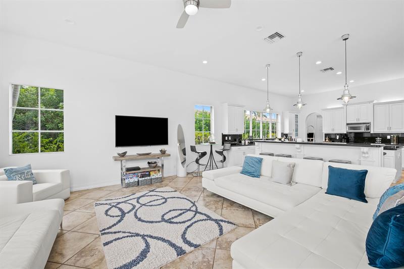 Image 27 of 48 For 7888 112th Way