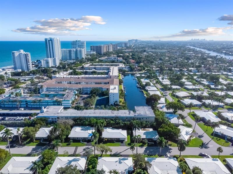 Image 41 of 58 For 1439 Ocean Blvd 215