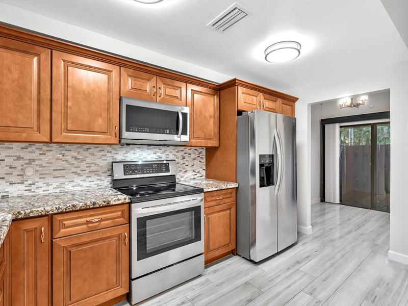 Image 13 of 59 For 4182 Pine Island Rd