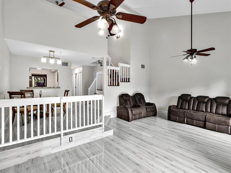 Image 22 of 59 For 4182 Pine Island Rd