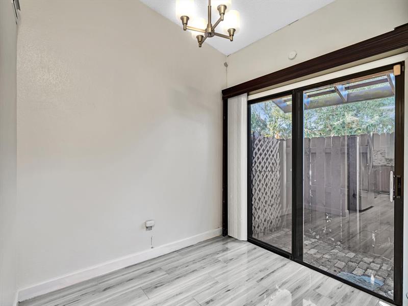 Image 5 of 59 For 4182 Pine Island Rd