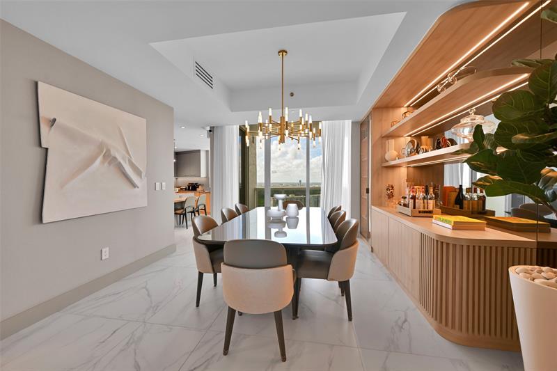 Image 11 of 37 For 16001 Collins Ave  3004