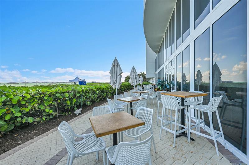 Image 33 of 37 For 16001 Collins Ave  3004