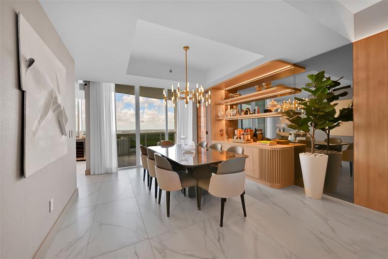 Image 9 of 37 For 16001 Collins Ave  3004