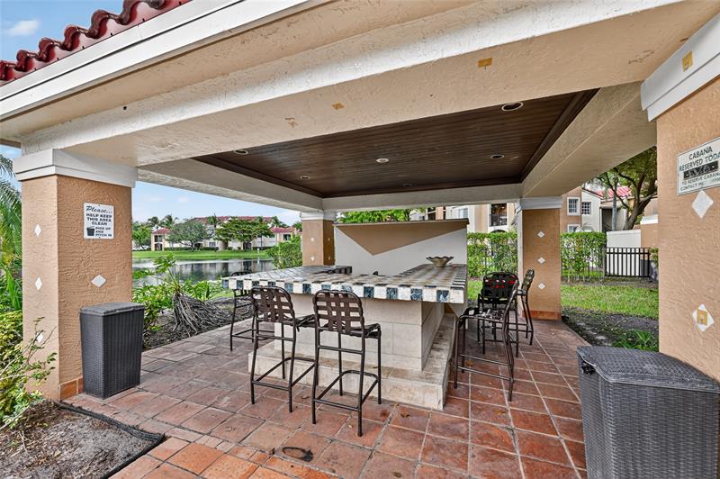 Image 6 of 31 For 2011 Renaissance Blvd  101