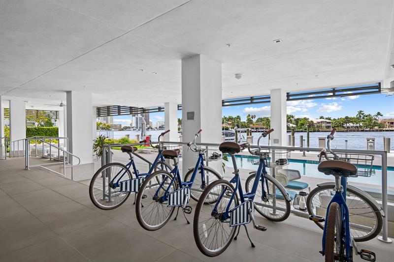 Image 33 of 50 For 435 Bayshore Dr  302