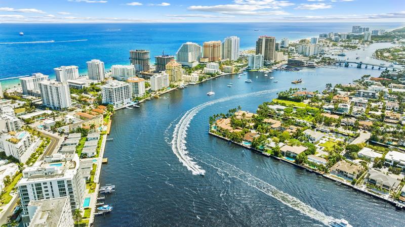 Image 5 of 50 For 435 Bayshore Dr  302