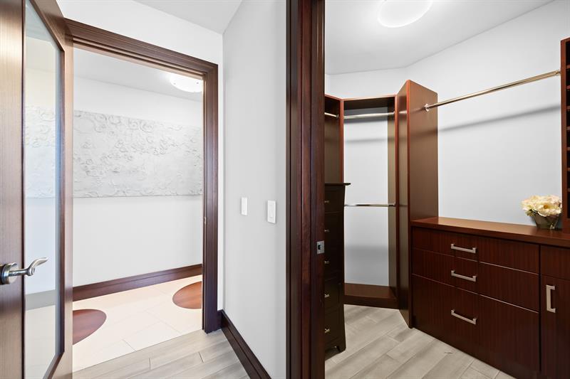 Image 38 of 84 For 1 Ocean Blvd  Ph-501