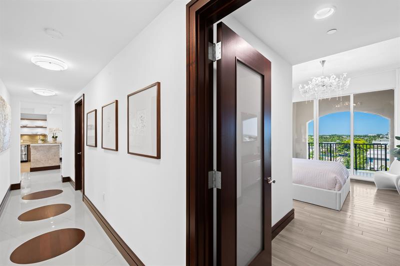 Image 39 of 84 For 1 Ocean Blvd  Ph-501