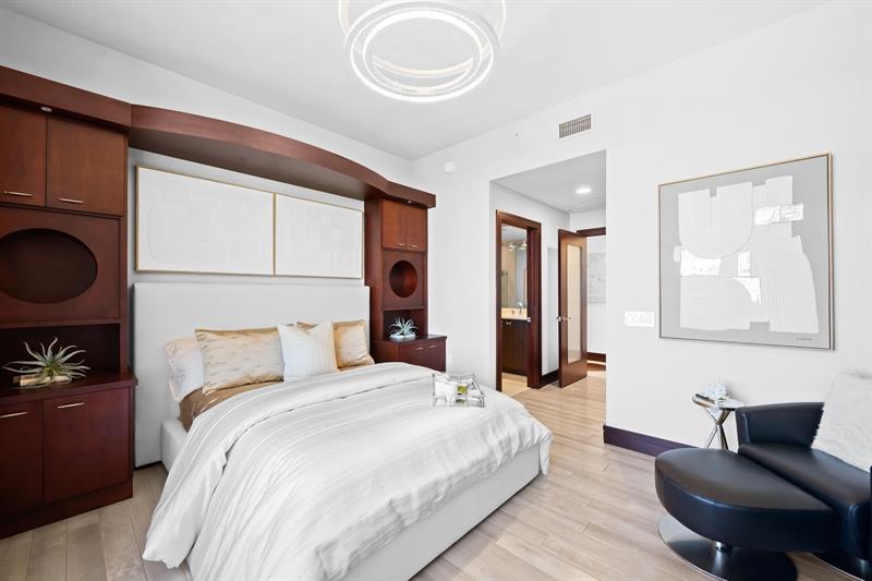 Image 47 of 84 For 1 Ocean Blvd  Ph-501