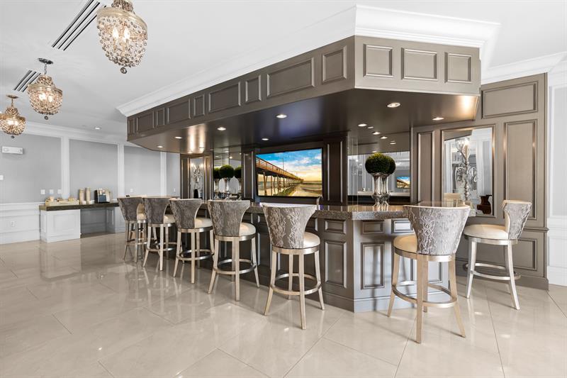 Image 58 of 84 For 1 Ocean Blvd  Ph-501