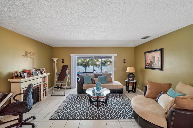 Image 13 of 38 For 7940 8th St  