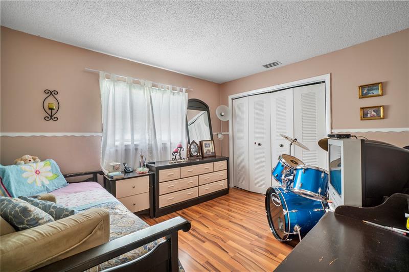 Image 8 of 38 For 7940 8th St  