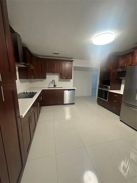 Image 12 of 23 For 2810 60th St