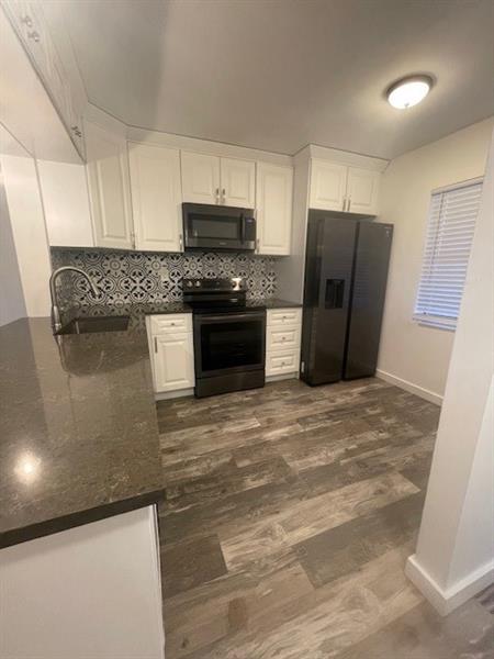 Image 6 of 13 For 3050 42nd Ave  509-c