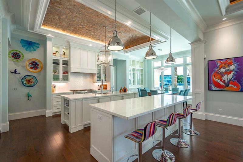 Image 17 of 61 For 2798 24th St