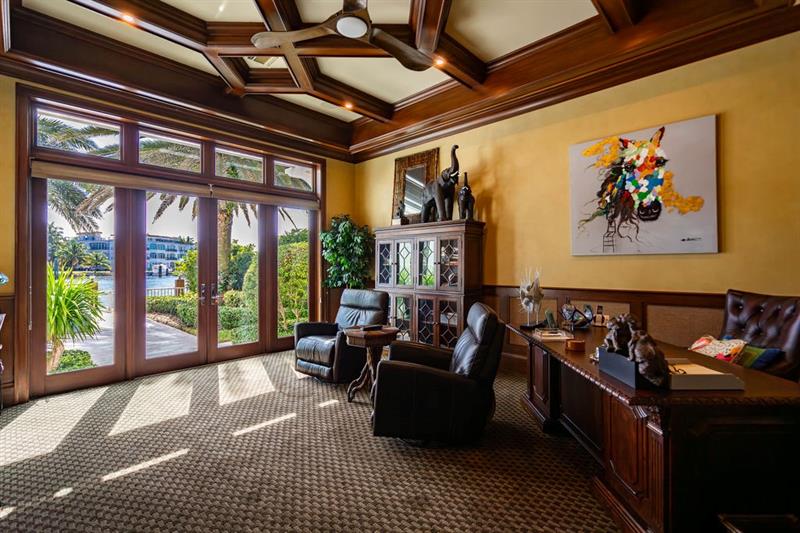 Image 29 of 61 For 2798 24th St