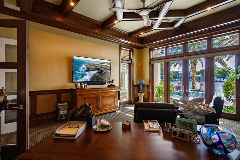 Image 30 of 61 For 2798 24th St