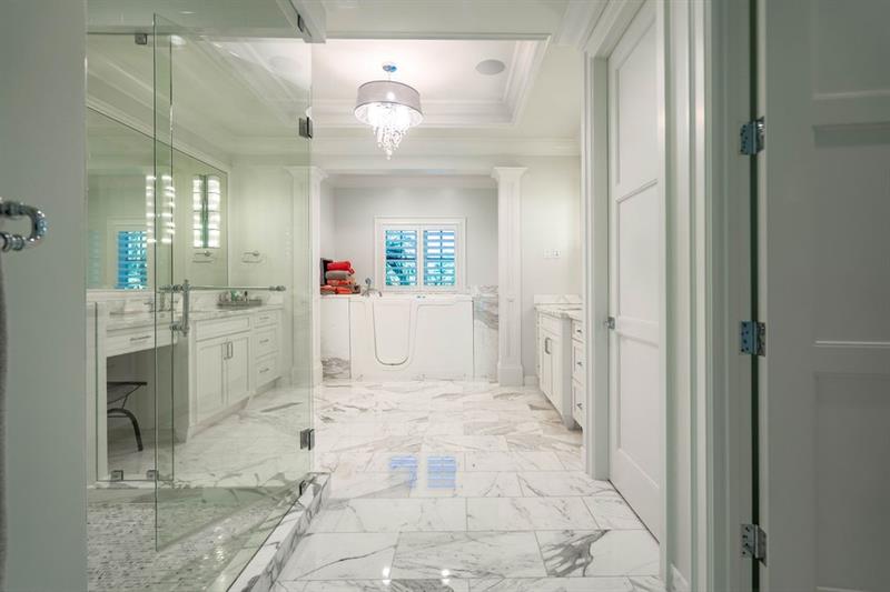 Image 37 of 61 For 2798 24th St