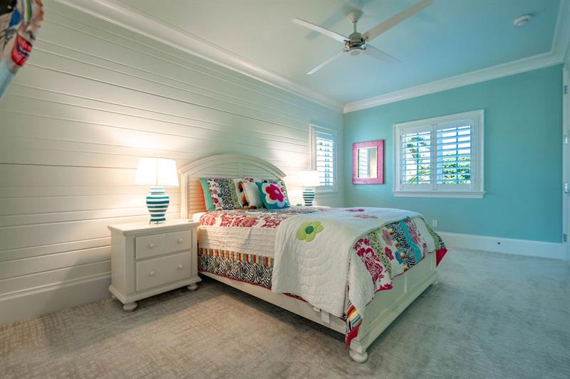 Image 48 of 61 For 2798 24th St