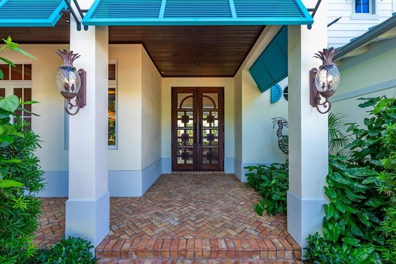 Image 9 of 61 For 2798 24th St