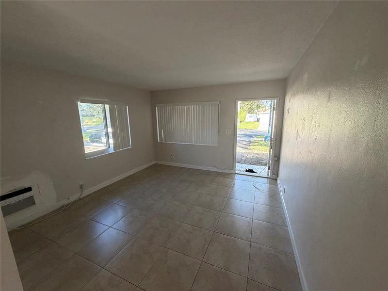 Image 6 of 9 For 2170 44th St  D