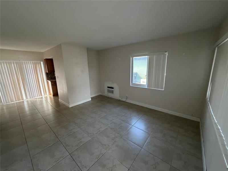 Image 8 of 9 For 2170 44th St  D