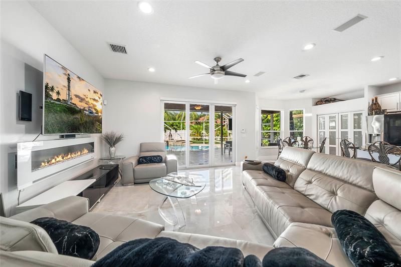 Image 20 of 54 For 5869 56th Dr