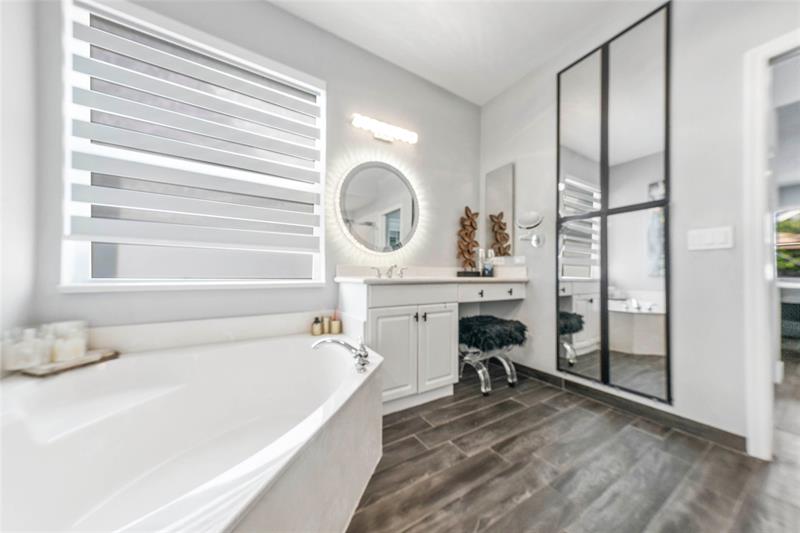 Image 27 of 54 For 5869 56th Dr