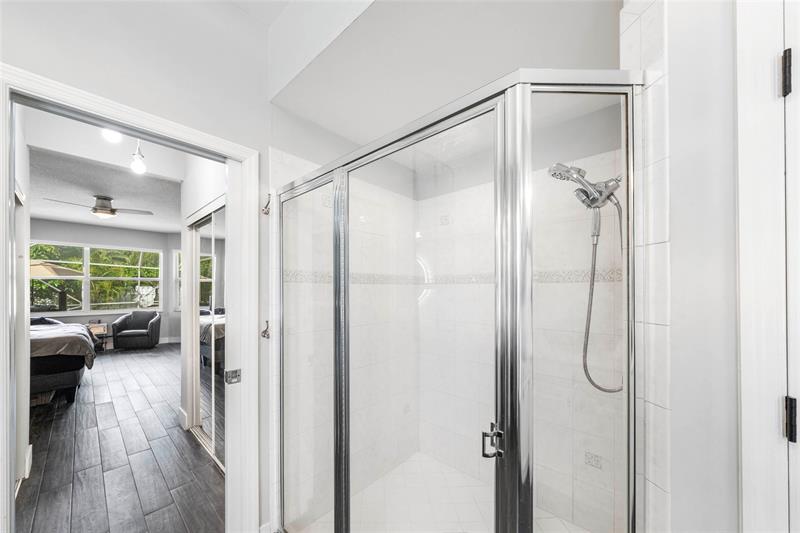 Image 28 of 54 For 5869 56th Dr