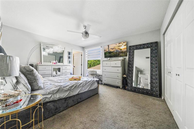 Image 37 of 54 For 5869 56th Dr