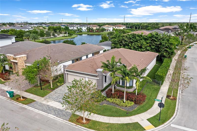 Details for 10635 Cobalt Ct, Parkland, FL 33076
