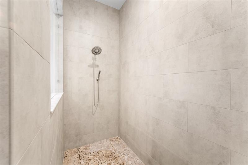 Image 28 of 63 For 10635 Cobalt Ct