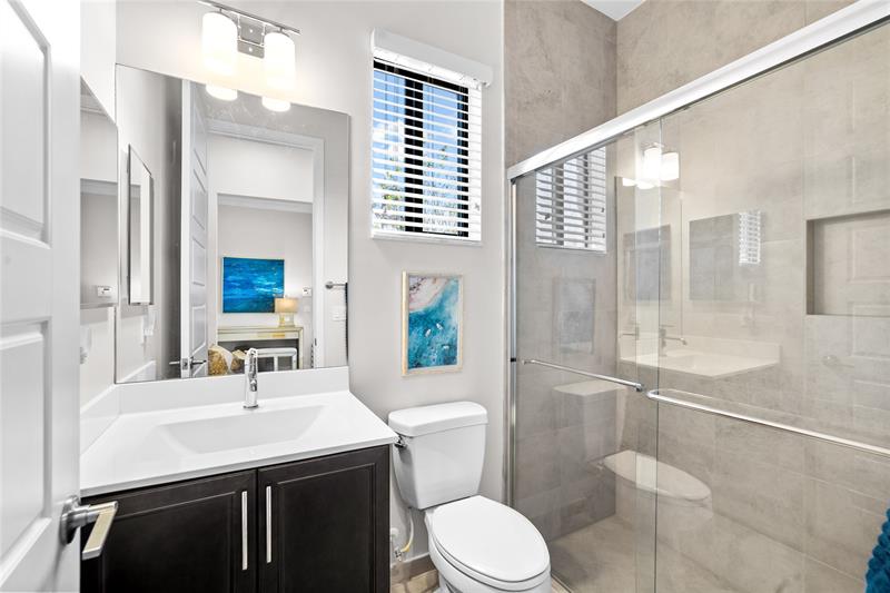 Image 30 of 63 For 10635 Cobalt Ct