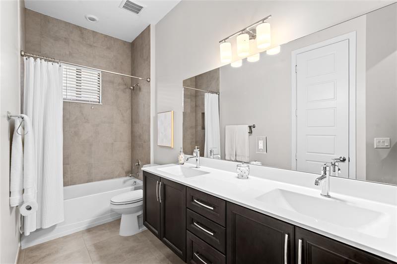 Image 32 of 63 For 10635 Cobalt Ct