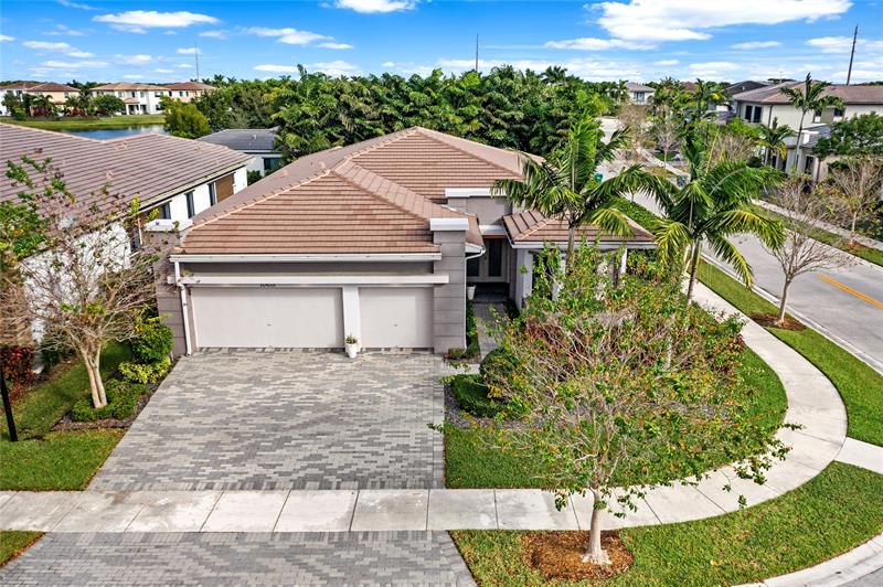 Image 46 of 63 For 10635 Cobalt Ct