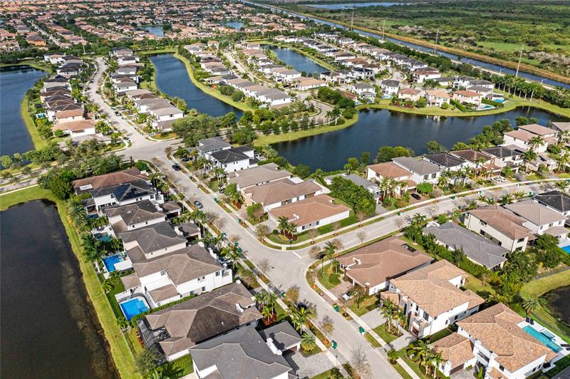 Image 50 of 63 For 10635 Cobalt Ct