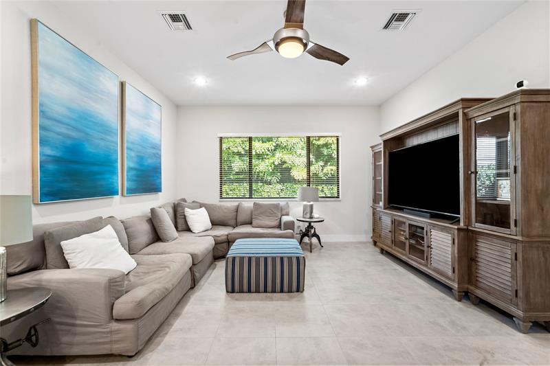 Image 8 of 63 For 10635 Cobalt Ct