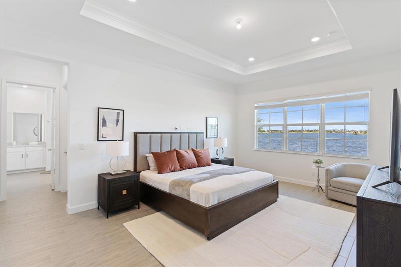 Image 15 of 60 For 769 Hookline Circle