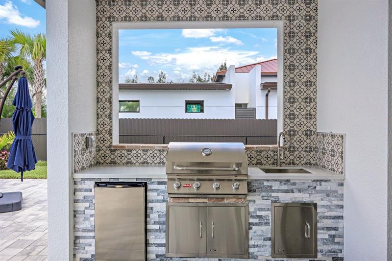 Image 6 of 37 For 2106 4th St  