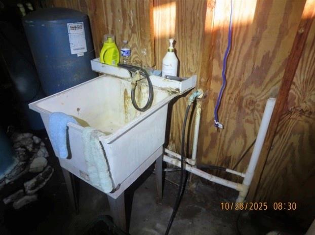 Image 12 of 14 For 5889 2nd St  