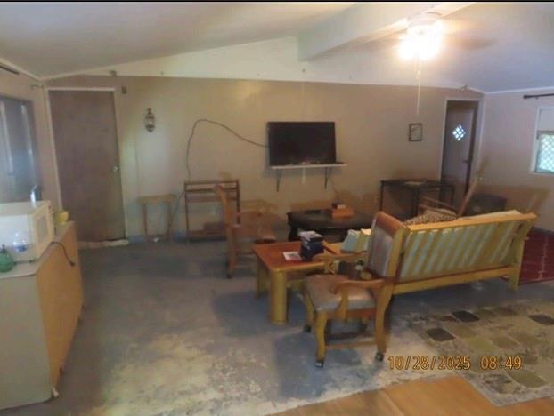 Image 4 of 14 For 5889 2nd St  