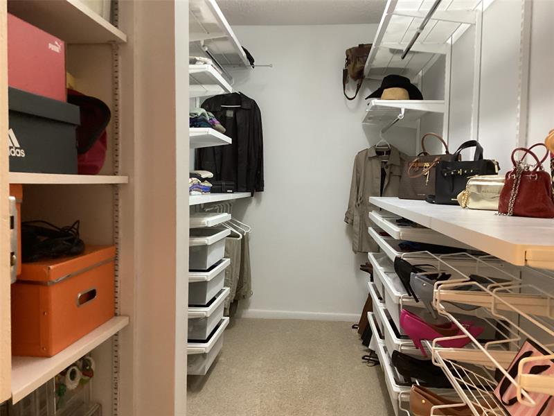 Image 26 of 41 For 7567 Imperial Dr  201